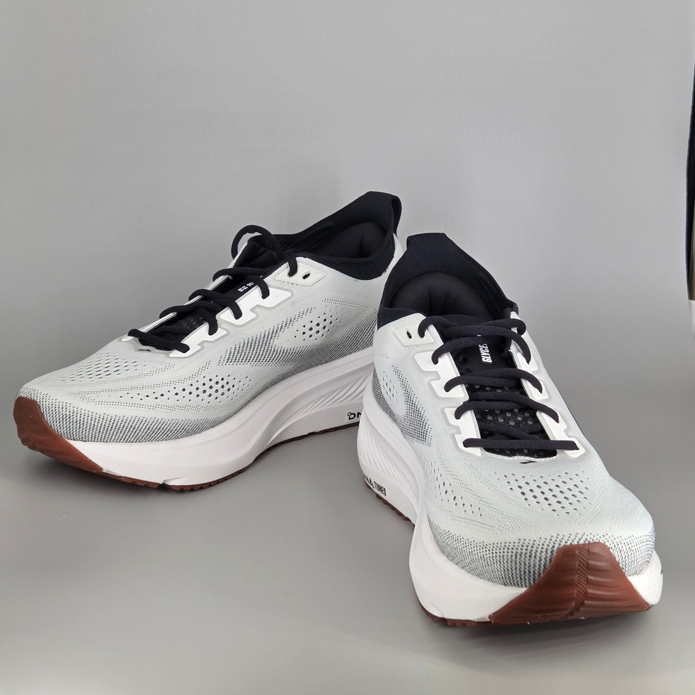 Brooks Glycerin 23 Running Shoes Mens 11.5 Wide White Black Gum Athletic Sneaker